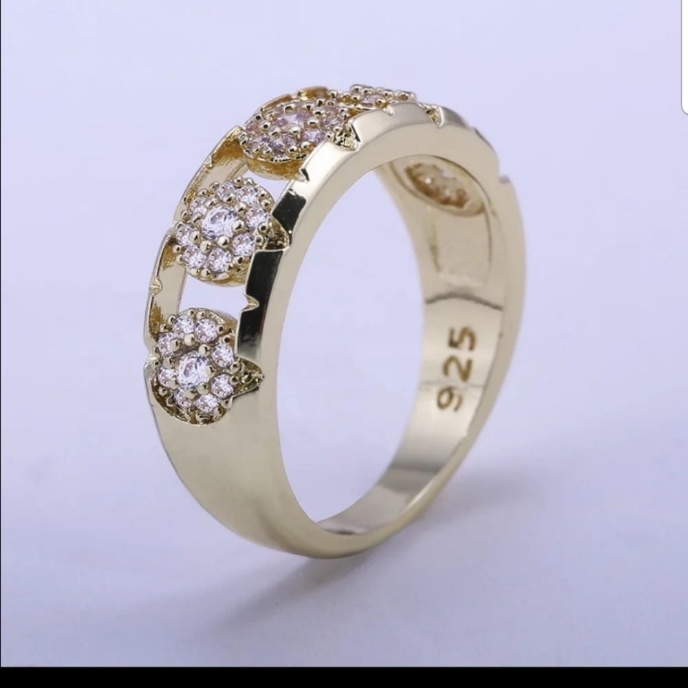 *NEW* 14k gold over Sterling silver  925 Yellow Gold Round Cut Diamond Ring